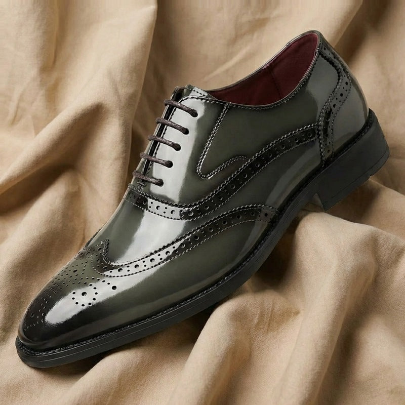 James - Elegant Wingtip Oxfords
