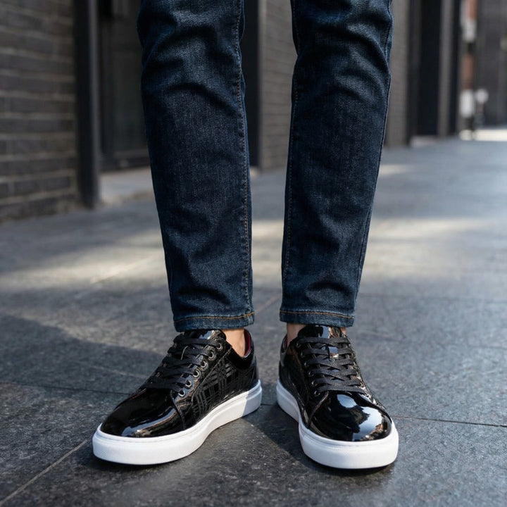 Austin - Glossy Sneakers